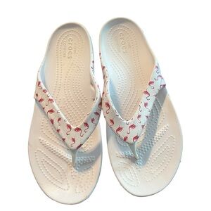 Crocs flamingo pink flip flop sandals size 8 iconic comfort